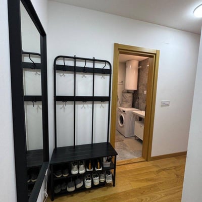 Аренда современной 1-комнатной квартиры, 42 м², район Земун, Белград, Сербия